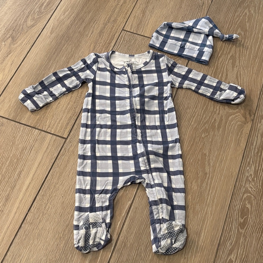 Caden Lane Checkered Footies